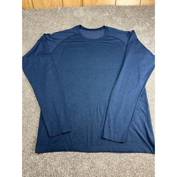 lululemon athletica Other - Lululemon Mens Metal Tech Vent T-Shirt size XL Pullover Long Sleeve Gym Workout